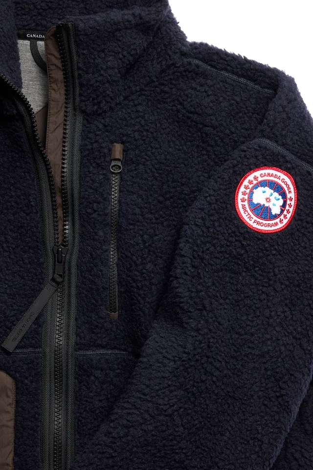 Simcoe_Zip_Up_Fleece_Nocturne/Terra_Jacket_Caller Zipper Veiws